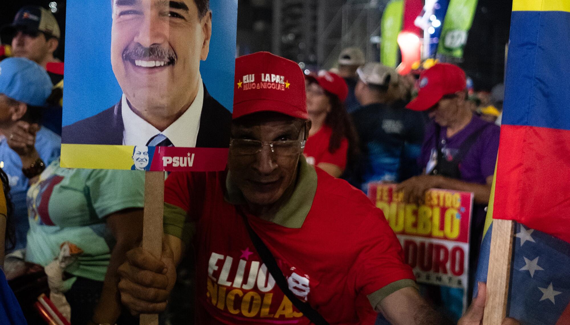 Mitin de cierre de campaña del PSUV en Caracas el jueves 25 de julio.